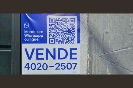 Casa à venda com 130m², 3 quartos e 2 vagasPlaquinha