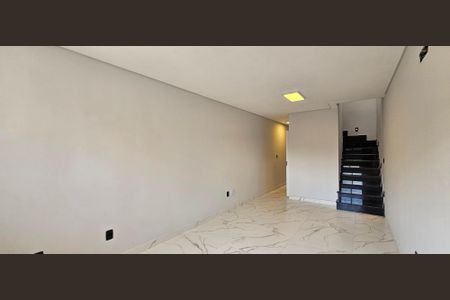 Sala de casa à venda com 3 quartos, 130m² em Vila Dom Pedro Ii, São Paulo