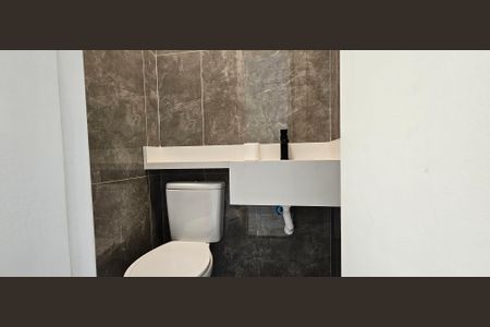 Casa à venda com 130m², 3 quartos e 2 vagas Casa à venda com 130m², 3 quartos e 2 vagasLavabo da Sala