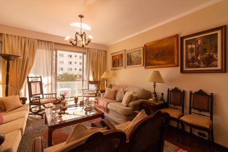 Apartamento para alugar com 146m², 3 quartos e 3 vagas Apartamento para alugar com 146m², 3 quartos e 3 vagasSala