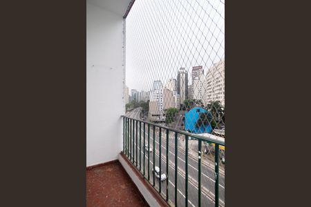 Apartamento à venda com 114m², 2 quartos e sem vaga Apartamento à venda com 114m², 2 quartos e sem vagaQuarto 1 Sacada