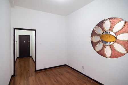 Apartamento à venda com 114m², 2 quartos e sem vaga Apartamento à venda com 114m², 2 quartos e sem vagaSala