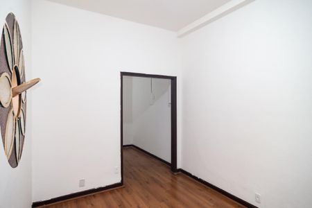 Apartamento à venda com 114m², 2 quartos e sem vaga Apartamento à venda com 114m², 2 quartos e sem vagaSala