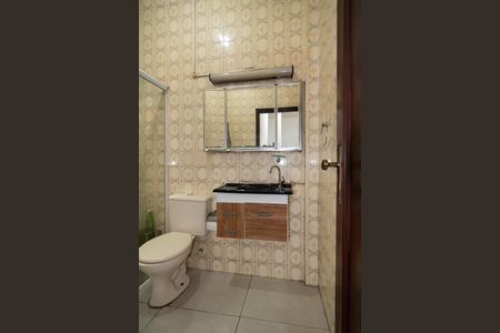 Apartamento à venda com 114m², 2 quartos e sem vaga Apartamento à venda com 114m², 2 quartos e sem vagaBanheiro