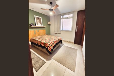 Apartamento à venda com 185m², 4 quartos e 2 vagasSuíte 2