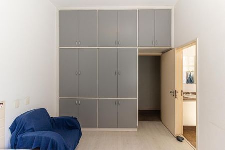 Apartamento à venda com 464m², 4 quartos e 2 vagasSuíte 2