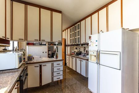 Apartamento à venda com 464m², 4 quartos e 2 vagasCozinha