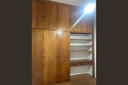 Casa à venda com 345m², 6 quartos e 10 vagas