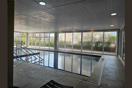 Apartamento à venda com 105m², 2 quartos e 3 vagas