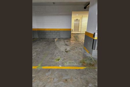 Apartamento à venda com 105m², 2 quartos e 3 vagas