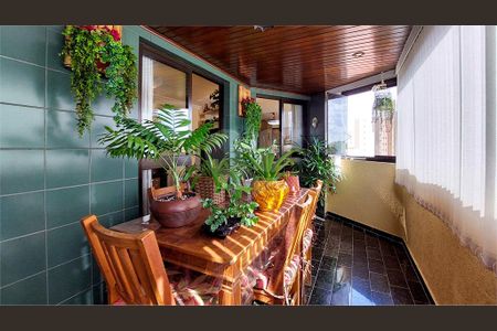 Apartamento à venda com 4 quartos, 225m² em Jardim Flamboyant, Campinas