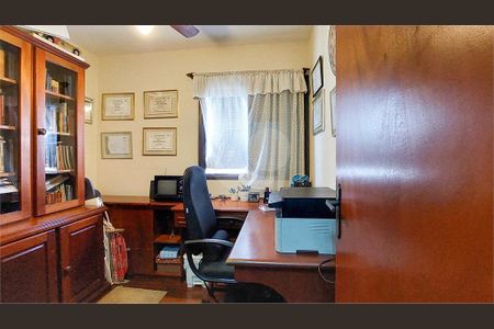 Apartamento à venda com 4 quartos, 225m² em Jardim Flamboyant, Campinas