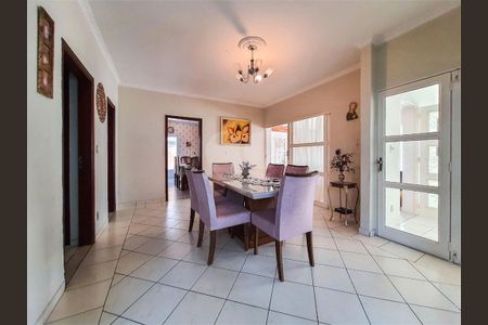 Casa à venda com 4 quartos, 444m² em Jardim Eulina, Campinas