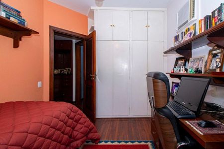 Apartamento à venda com 4 quartos, 179m² em Santa Cecilia, São Paulo