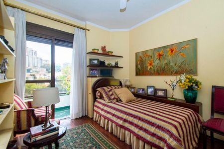 Apartamento à venda com 4 quartos, 179m² em Santa Cecilia, São Paulo