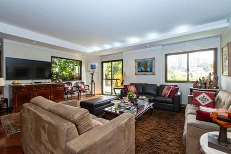 Apartamento à venda com 4 quartos, 179m² em Santa Cecilia, São Paulo