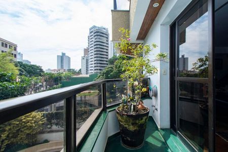 Apartamento à venda com 179m², 4 quartos e 3 vagas