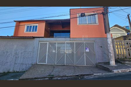 Casa para alugar com 250m², 2 quartos e 7 vagas Casa para alugar com 250m², 2 quartos e 7 vagasFachada