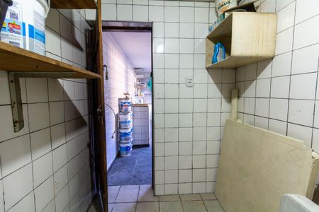 Casa para alugar com 250m², 2 quartos e 7 vagas Casa para alugar com 250m², 2 quartos e 7 vagasDepósito