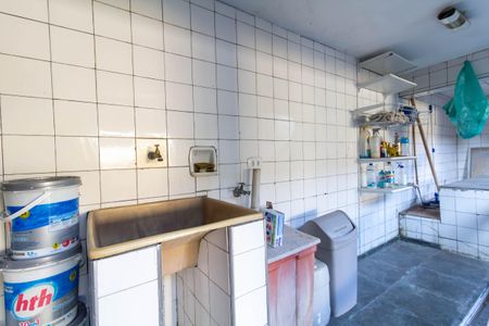 Casa para alugar com 250m², 2 quartos e 7 vagas Casa para alugar com 250m², 2 quartos e 7 vagasÁrea de Serviço