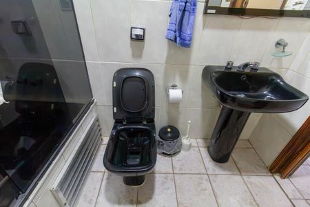 Casa para alugar com 250m², 2 quartos e 7 vagas Casa para alugar com 250m², 2 quartos e 7 vagasBanheiro 3