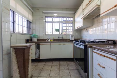 Casa para alugar com 250m², 2 quartos e 7 vagas Casa para alugar com 250m², 2 quartos e 7 vagasCozinha