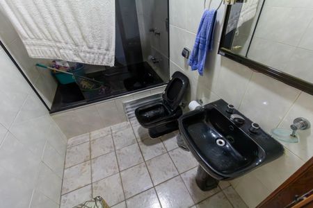 Casa para alugar com 250m², 2 quartos e 7 vagas Casa para alugar com 250m², 2 quartos e 7 vagasBanheiro 3