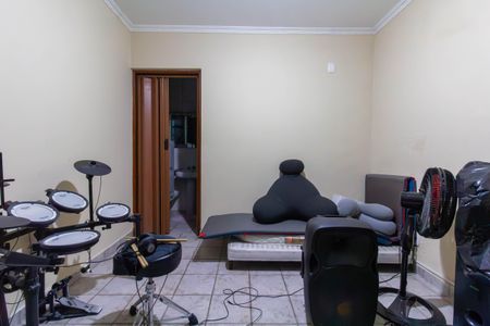 Casa para alugar com 250m², 2 quartos e 7 vagas Casa para alugar com 250m², 2 quartos e 7 vagasQuarto 1