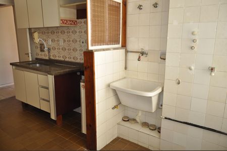 Apartamento para alugar com 89m², 2 quartos e 1 vagaÁrea de Serviço