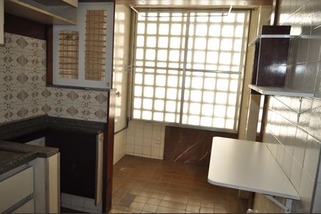 Apartamento para alugar com 89m², 2 quartos e 1 vagaCozinha