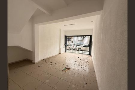 Foto 02 de casa à venda com 5 quartos, 210m² em Ipiranga, São Paulo