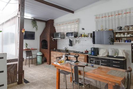 Casa à venda com 240m², 3 quartos e 2 vagas Casa à venda com 240m², 3 quartos e 2 vagasÁrea Gourmet