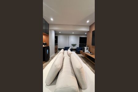 Apartamento à venda com 75m², 1 quarto e 1 vaga Apartamento à venda com 75m², 1 quarto e 1 vagaSala