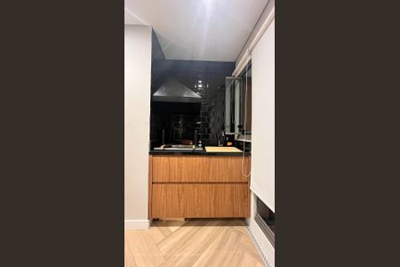 Apartamento à venda com 75m², 1 quarto e 1 vaga Apartamento à venda com 75m², 1 quarto e 1 vagaVaranda