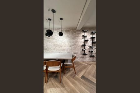Apartamento à venda com 75m², 1 quarto e 1 vaga Apartamento à venda com 75m², 1 quarto e 1 vagaSala de Jantar
