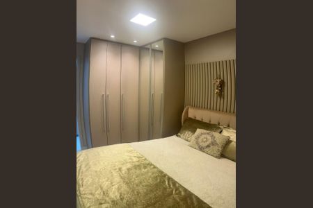 Apartamento à venda com 66m², 2 quartos e 1 vagaQuarto 2
