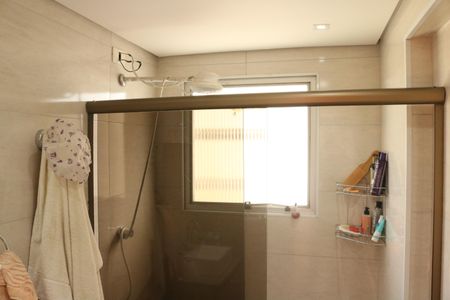 Apartamento à venda com 95m², 2 quartos e 2 vagasBanheiro da Suíte 3