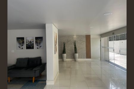 Apartamento à venda com 95m², 2 quartos e 2 vagas Apartamento à venda com 95m², 2 quartos e 2 vagasHall de entrada