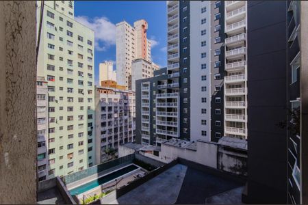 Vista de apartamento à venda com 1 quarto, 32m² em Sé, São Paulo