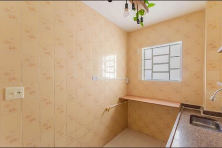 Cozinha de apartamento à venda com 1 quarto, 32m² em Sé, São Paulo