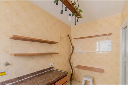 Cozinha de apartamento à venda com 1 quarto, 32m² em Sé, São Paulo