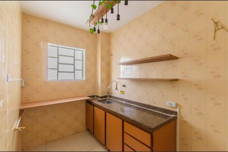 Cozinha de apartamento à venda com 1 quarto, 32m² em Sé, São Paulo