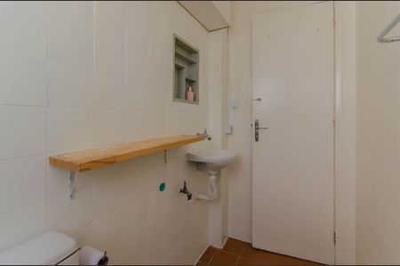 Banheiro de apartamento à venda com 1 quarto, 32m² em Sé, São Paulo