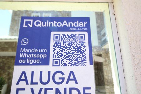 Casa de condomínio à venda com 600m², 3 quartos e 4 vagasQR Code