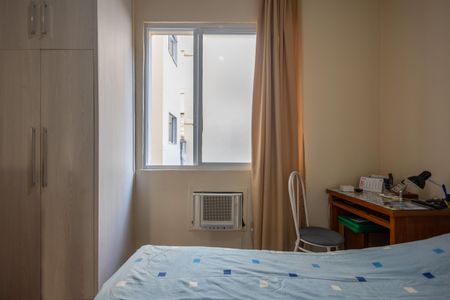 Apartamento à venda com 147m², 4 quartos e 1 vagaQuarto 2