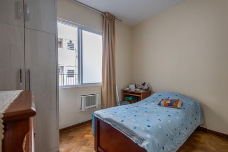 Apartamento à venda com 147m², 4 quartos e 1 vagaQuarto 2
