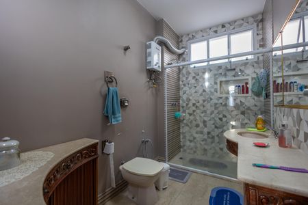 Apartamento à venda com 147m², 4 quartos e 1 vagaBanheiro Social