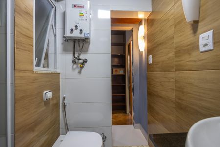Apartamento à venda com 147m², 4 quartos e 1 vagaBanheiro Suite