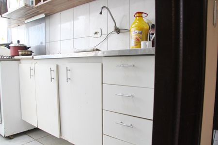 Apartamento à venda com 60m², 2 quartos e sem vagaCozinha e Área de Serviço