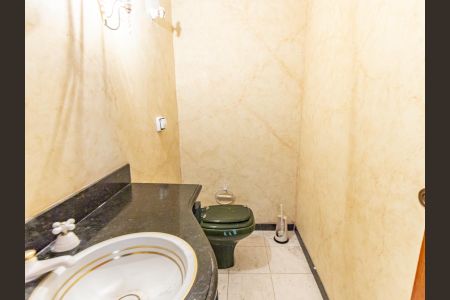 Apartamento para alugar com 385m², 4 quartos e 4 vagasLavabo